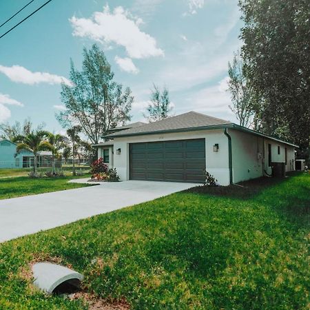 The Basilican Cape Coral Eksteriør billede